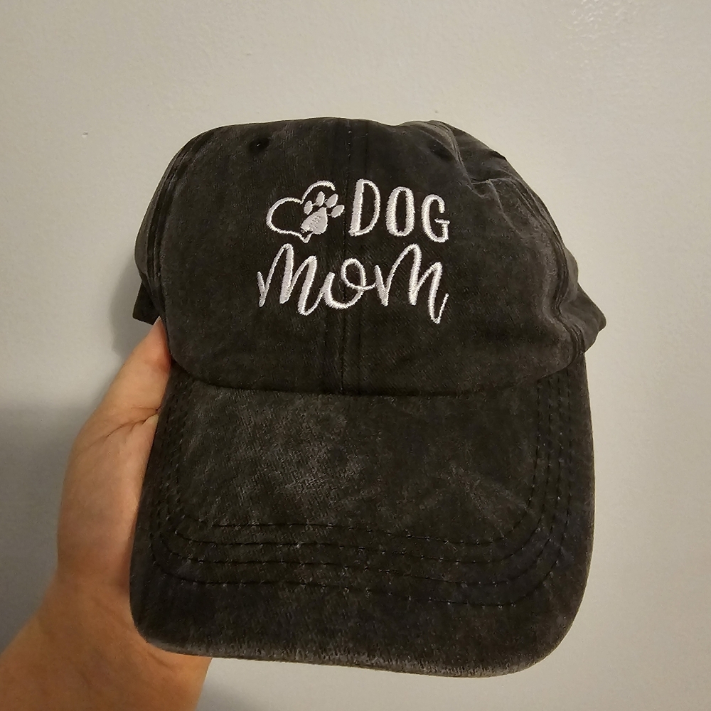 Dog Mom Embroidered Hat NIP - Picture 7 of 7
